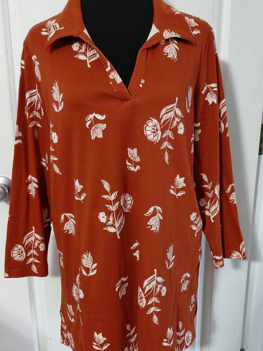 Kim Rogers Rust Floral V-Neck Collar Tunic